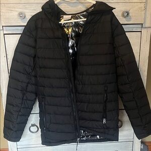 Unisex  small Columbia Black Puffer Jacket with hood. Long